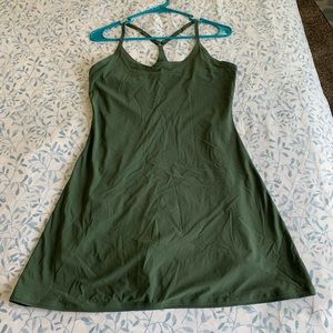 Outdoor Voices - The Exercise Dress in evergreen; Sz small